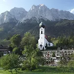 Gaestehaus Marianne Гостевой дом Грайнау