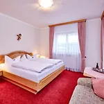 Gaestehaus Marianne Грайнау