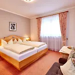 Gaestehaus Marianne 3*
