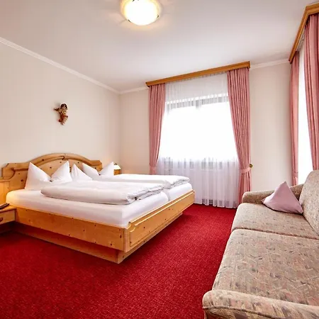 Gaestehaus Marianne Guest house Grainau